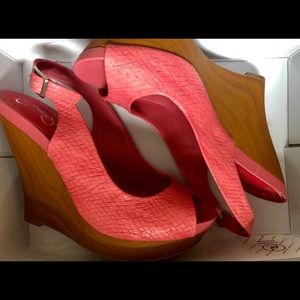 Jessica Simpson Platform Pink Wedges